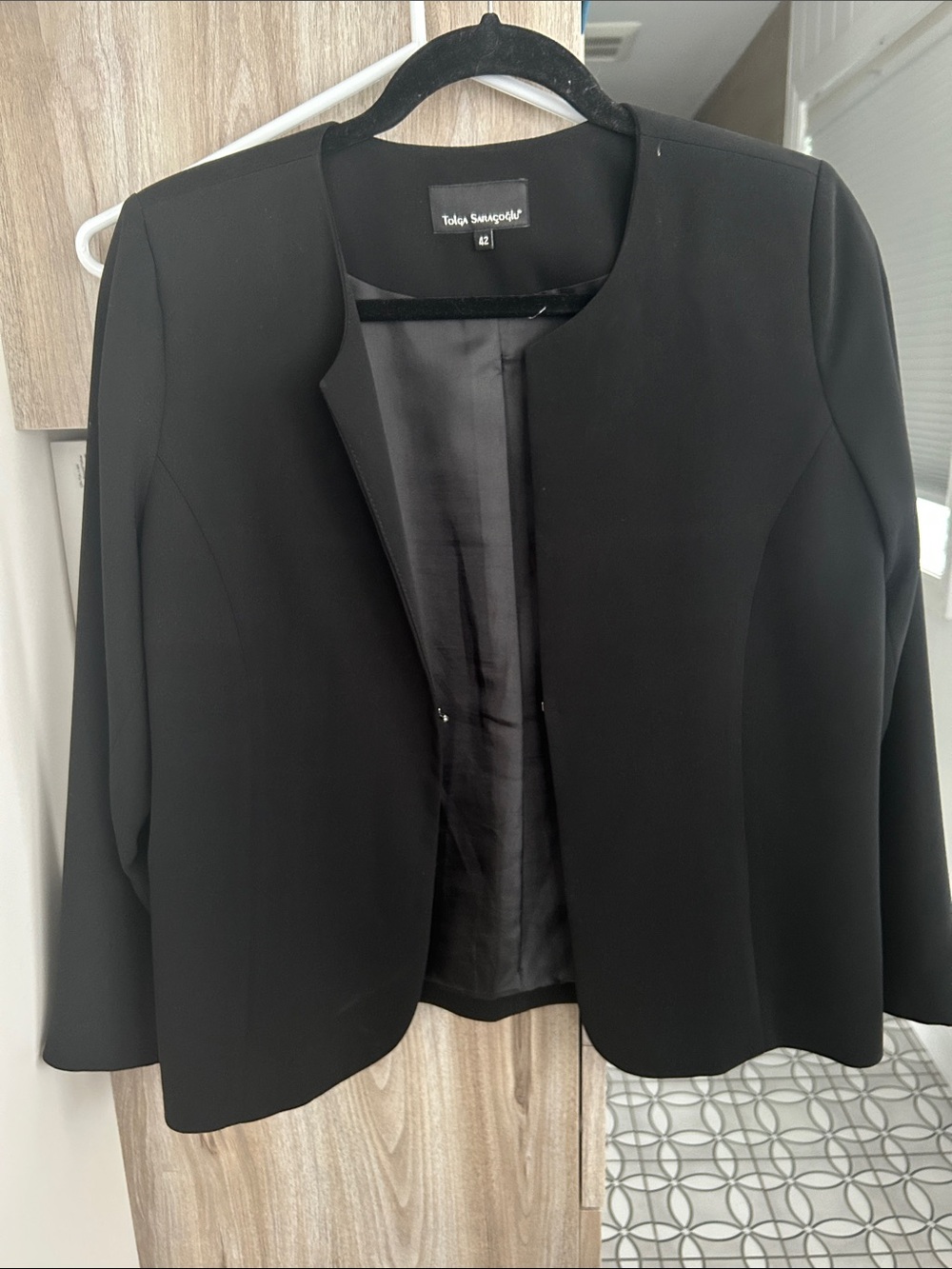 Black Collarless Open-Front Blazer Jacket
